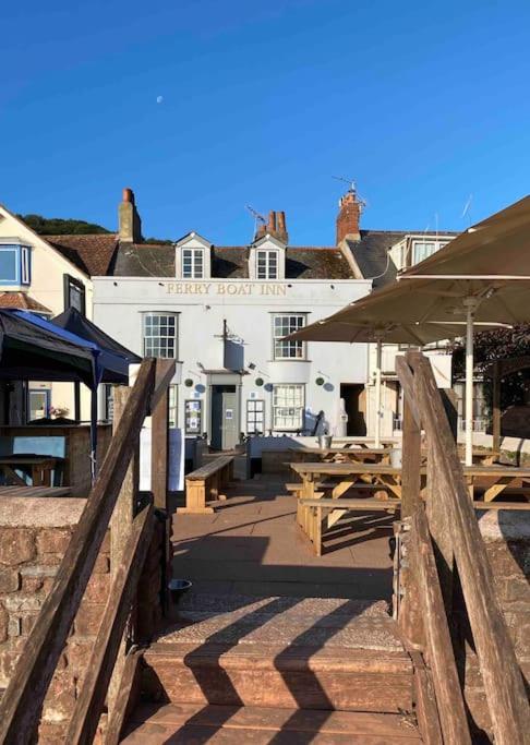 Holiday home Historic 'old Toll House' Shaldon Bridge Teignmouth