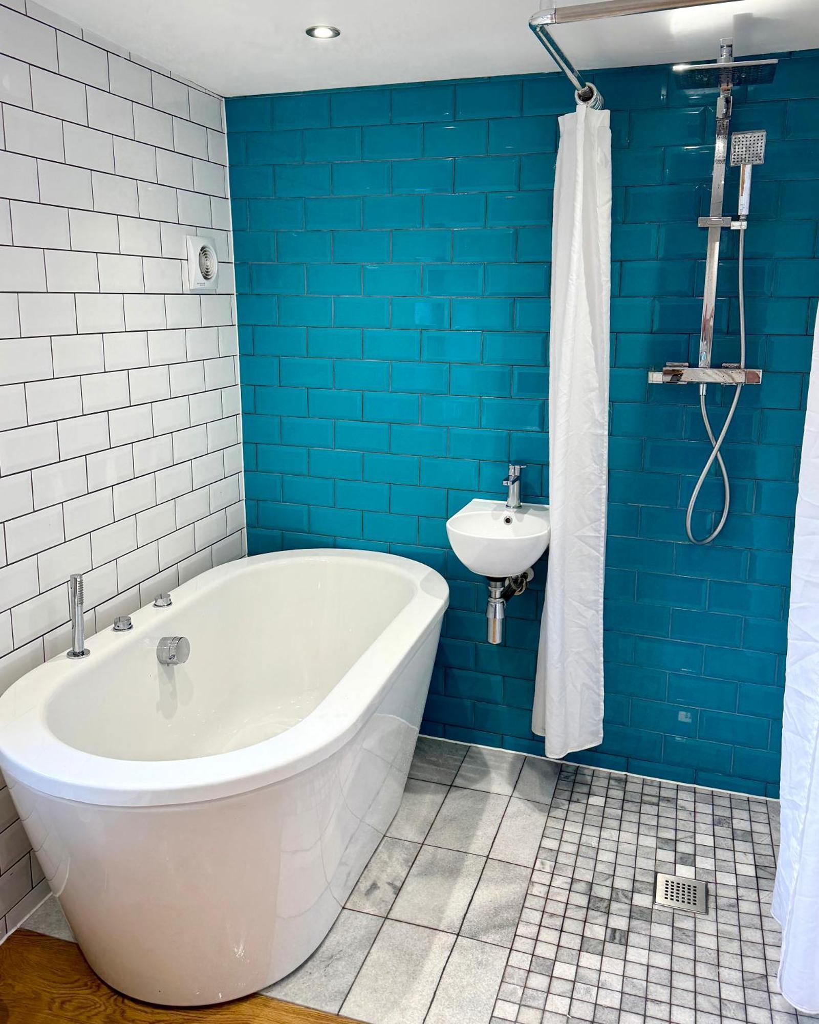 Holiday home Historic 'old Toll House' Shaldon Bridge *
