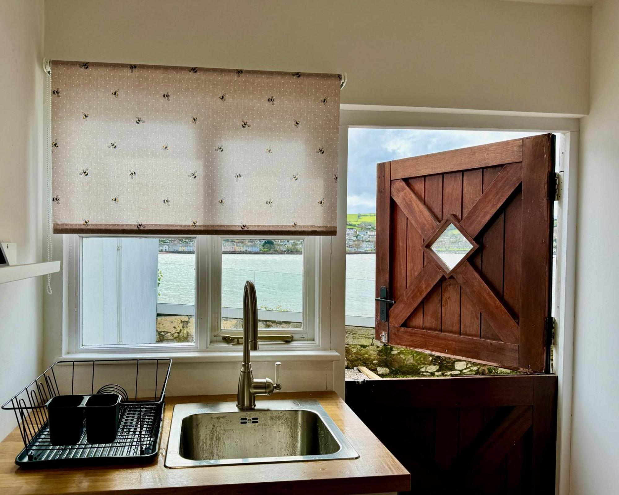 Holiday home Historic 'old Toll House' Shaldon Bridge Teignmouth